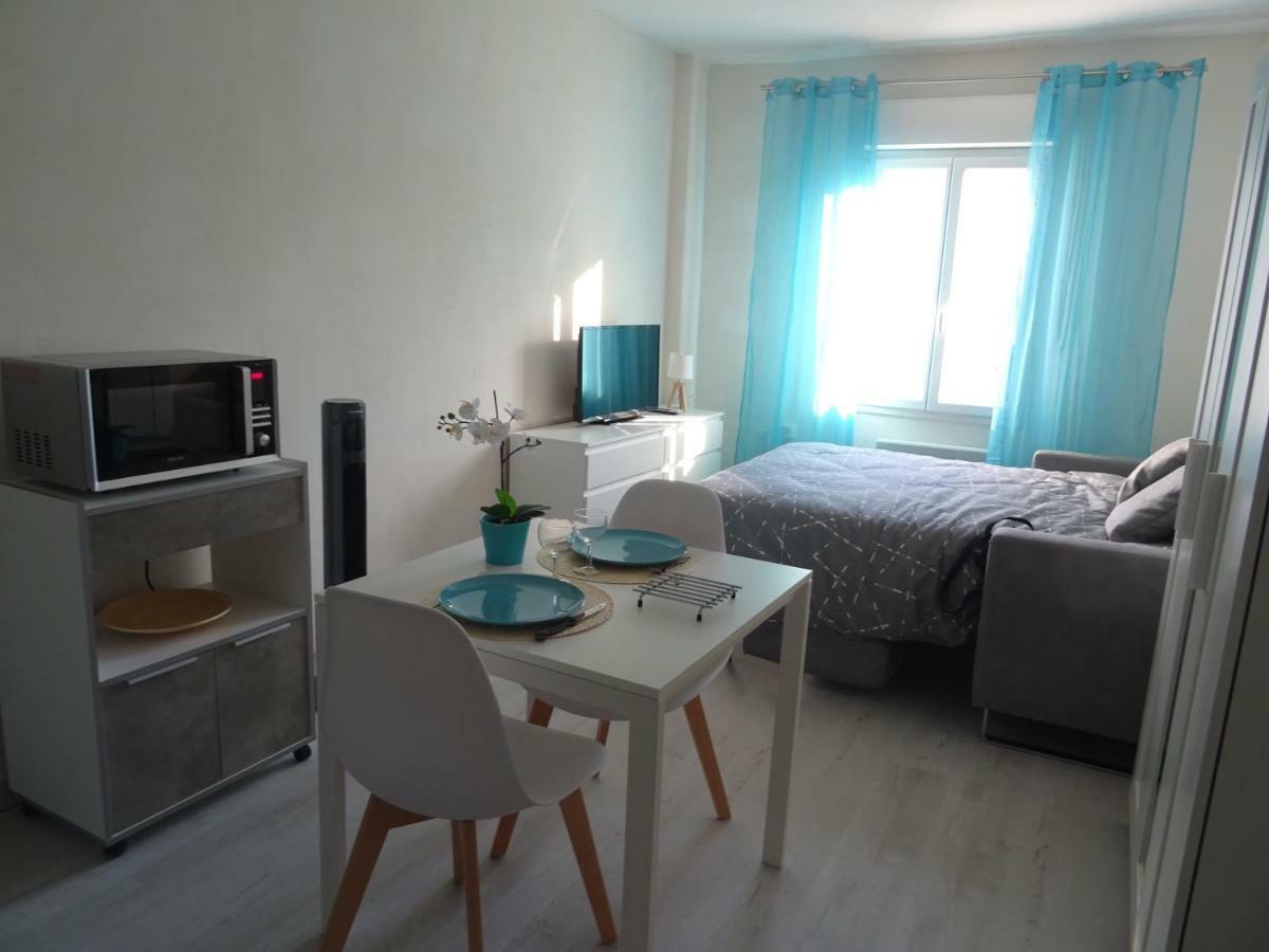Апартаменты Studio Bord De Plage Баларук-ле-Бен Экстерьер фото